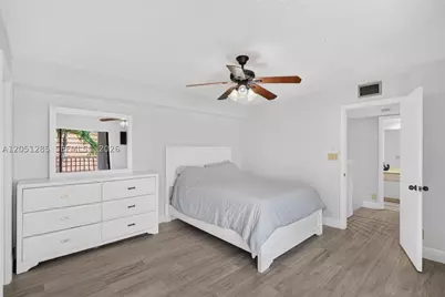 719 NW 98th, Plantation, FL 33324 - Photo 25