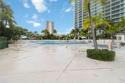 100 Bayview #2014, Sunny Isles Beach, FL 33160 - Photo 45