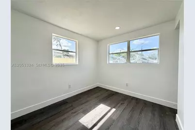 685 SE Park, Hialeah, FL 33010 - Photo 19