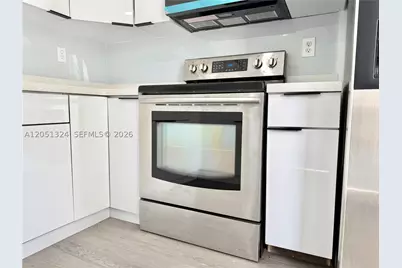 685 SE Park, Hialeah, FL 33010 - Photo 3