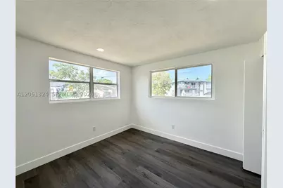 685 SE Park, Hialeah, FL 33010 - Photo 25