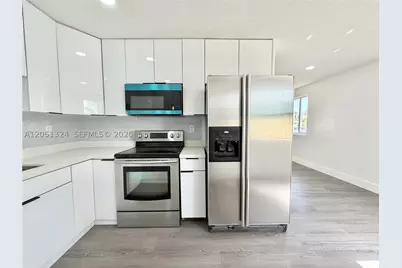 685 SE Park, Hialeah, FL 33010 - Photo 1