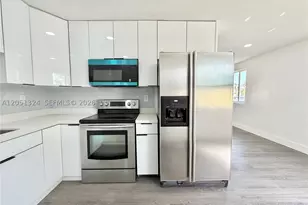 685 SE Park, Hialeah, FL 33010 - Photo 1