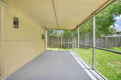 304 SW 77th, North Lauderdale, FL 33068 - Photo 35