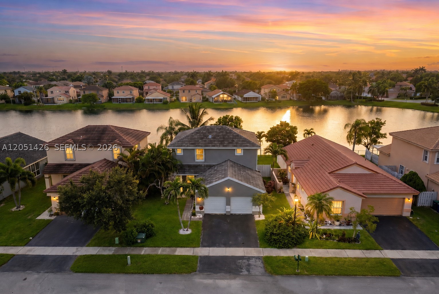 18546 NW 22nd main architectural view