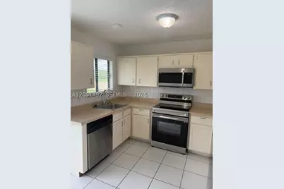 798 SW Claudia #798, Port Saint Lucie, FL 34953 - Photo 3