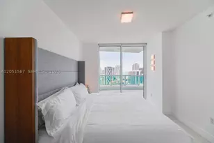41 SE 5th, Miami, FL 33131 - Photo 19