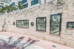 335 S Biscayne, Miami, FL 33131 - Photo 61