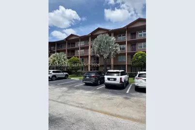 100 SW 130th #308C, Pembroke Pines, FL 33027 - Photo 13