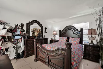 1755 W 60th #D204, Hialeah, FL 33012 - Photo 15