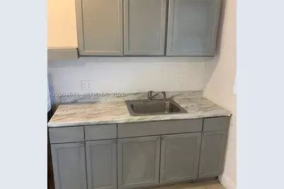 308 NW 9th, Hallandale Beach, FL 33009 - Photo 17