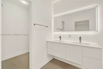 11416 NW 43rd, Doral, FL 33178 - Photo 25