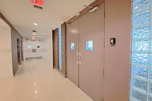 120 SW 8th, Miami, FL 33130 - Photo 15