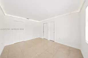 9674 Fontainebleau, Miami, FL 33172 - Photo 41