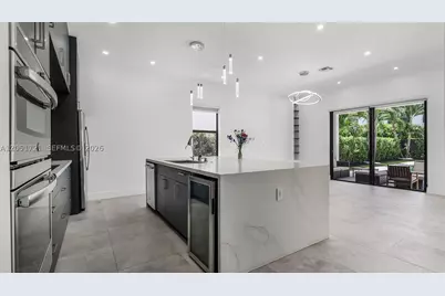 8900 NW 161st #N/A, Miami Lakes, FL 33018 - Photo 13