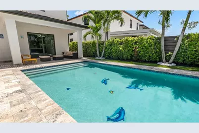8900 NW 161st #N/A, Miami Lakes, FL 33018 - Photo 47