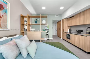 121 NE 5th, Miami, FL 33132 - Photo 9
