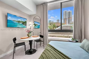 121 NE 5th, Miami, FL 33132 - Photo 11