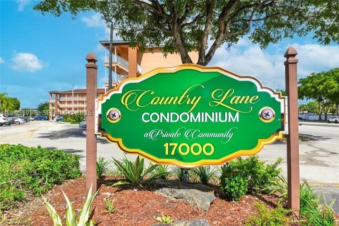 17000 NW 67th #130 - 17000 NW 67th #130, Hialeah, FL 33015 Luxury Property | Jose Angel Pina