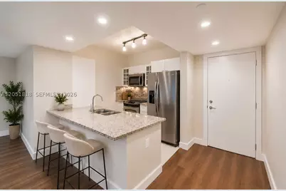 950 Brickell Bay #1905, Miami, FL 33131 - Photo 3