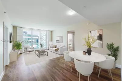 950 Brickell Bay #1905, Miami, FL 33131 - Photo 1
