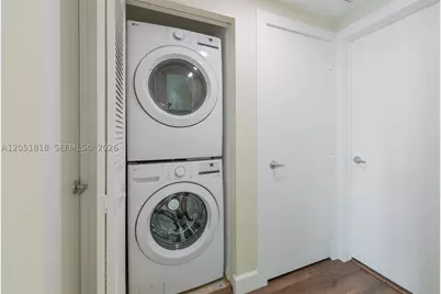 950 Brickell Bay #1905, Miami, FL 33131 - Photo 13