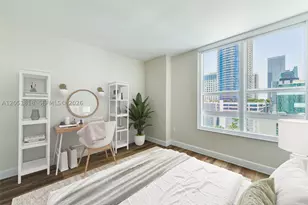 950 Brickell Bay, Miami, FL 33131 - Photo 11