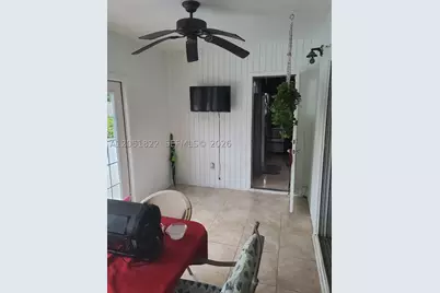 930 NW 180th, Miami Gardens, FL 33169 - Photo 25