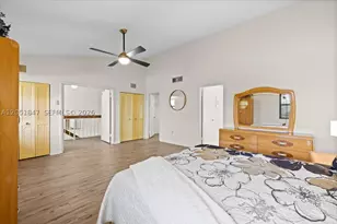 19996 NE 5th, Miami, FL 33179 - Photo 27