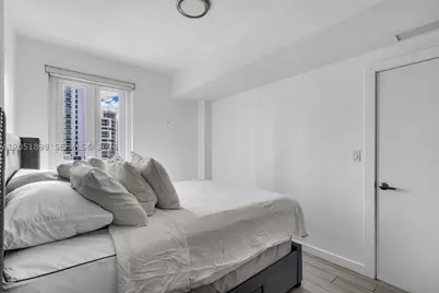 321 NE 26th #709, Miami, FL 33137 - Photo 17