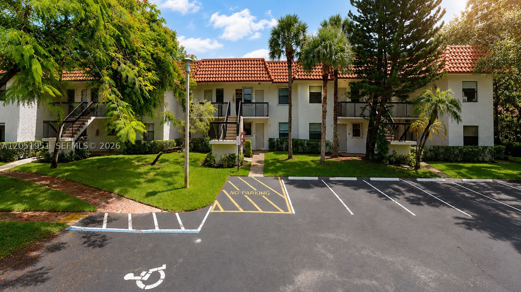 15701 W Waterside #205 - 15701 W Waterside #205, Sunrise, FL 33326 Luxury Property | Jose Angel Pina
