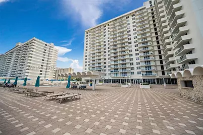 5701 Collins #1415, Miami Beach, FL 33140 - Photo 19