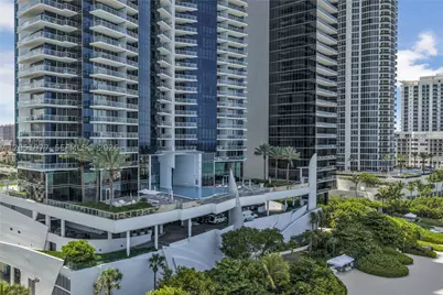 17121 Collins #4205, Sunny Isles Beach, FL 33160 - Photo 5
