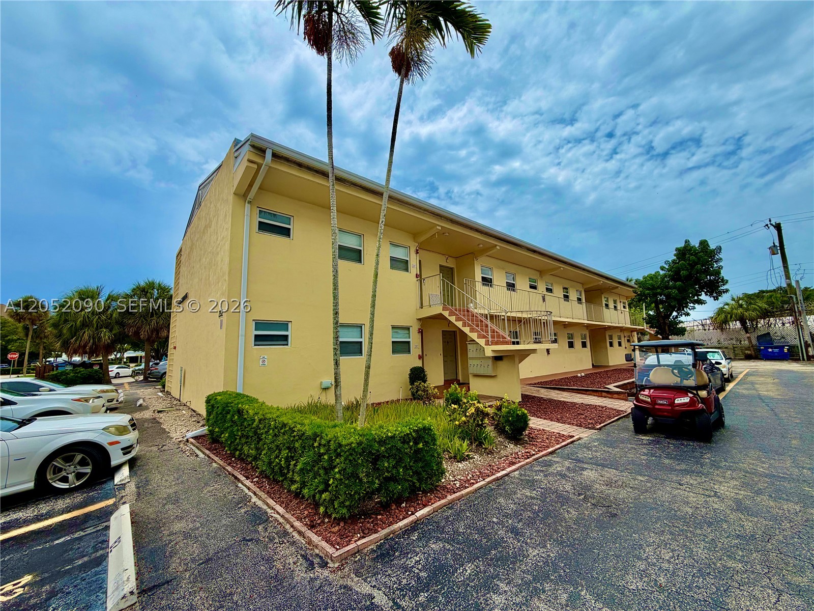 2352 NE 9th #B - 2352 NE 9th #B, Fort Lauderdale, FL 33304 Luxury Property | Jose Angel Pina