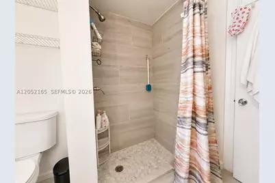 8291 NW 17th, Pembroke Pines, FL 33024 - Photo 7
