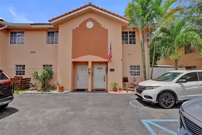 2359 W 74th #1-104, Hialeah, FL 33016 - Photo 9