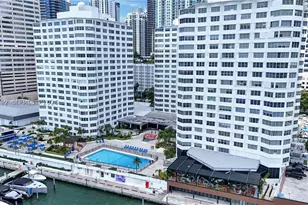 825 Brickell Bay, Miami, FL 33131 - Photo 5