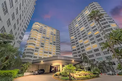 825 Brickell Bay #350, Miami, FL 33131 - Photo 21