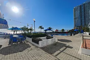 825 Brickell Bay, Miami, FL 33131 - Photo 17