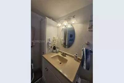 1750 W 46th #518, Hialeah, FL 33012 - Photo 13