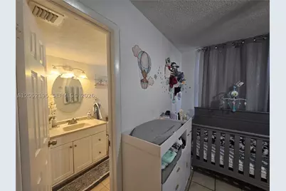 1750 W 46th #518, Hialeah, FL 33012 - Photo 15