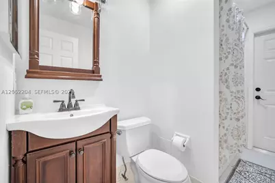 1637 SW 156th, Pembroke Pines, FL 33027 - Photo 21