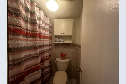 6700 Cypress #111, Plantation, FL 33317 - Photo 9