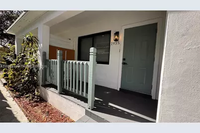 1933 Washington #1935, Hollywood, FL 33020 - Photo 3