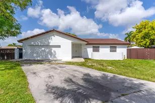 26222 SW 133rd, Homestead, FL 33032 - Photo 1