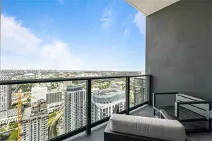 159 NE 6th, Miami, FL 33132 - Photo 17