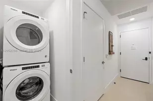 159 NE 6th, Miami, FL 33132 - Photo 15