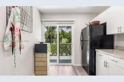 785 Crystal Lake #785, Deerfield Beach, FL 33064 - Photo 5