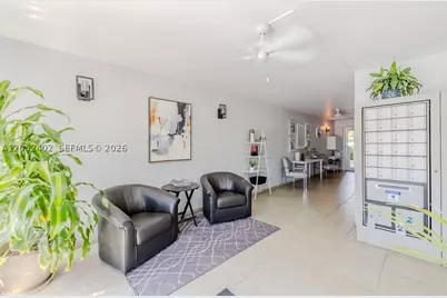 2333 Indian River #306, Vero Beach, FL 32960 - Photo 25