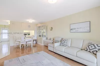 2333 Indian River #306, Vero Beach, FL 32960 - Photo 11